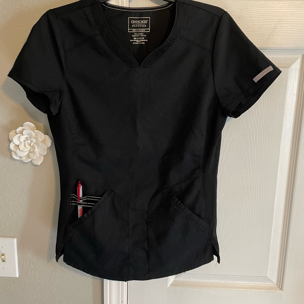 Cherokee Women's Black V-Neck Scrub Top